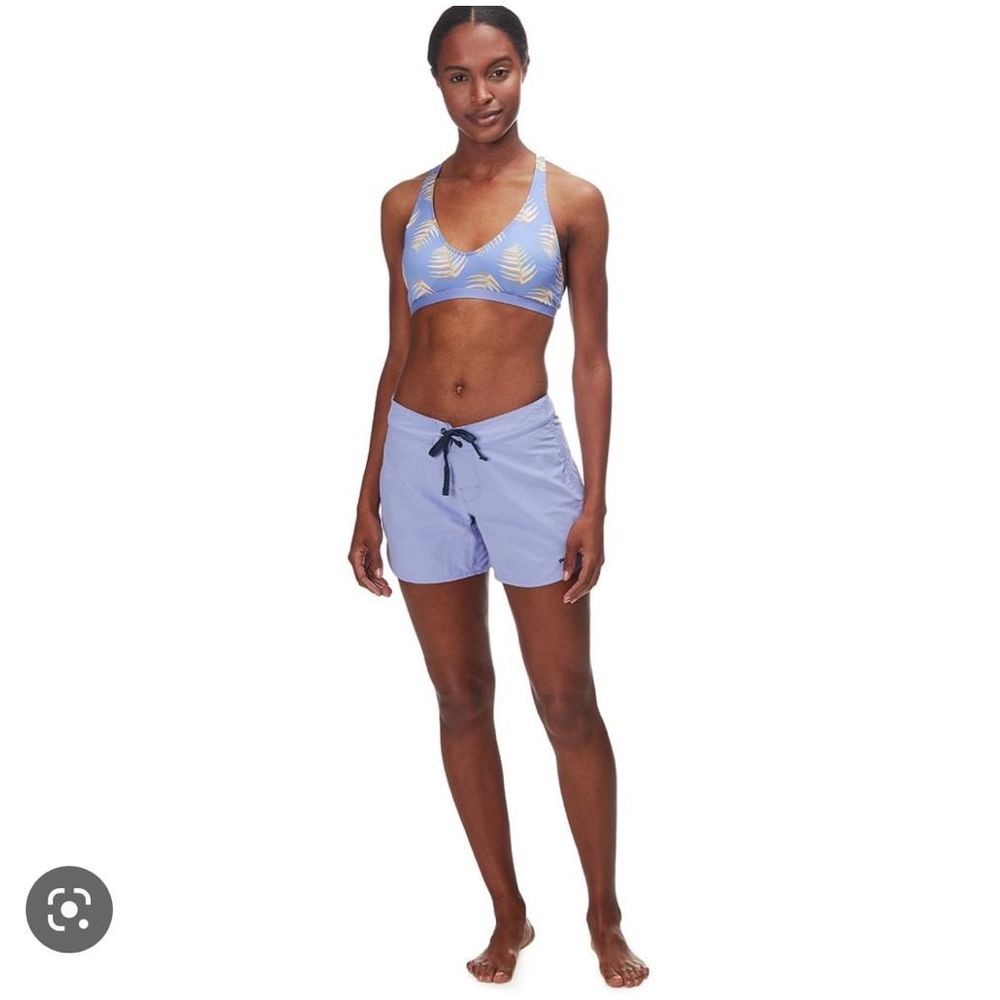 Patagonia Wavefarer Board Shorts.
Size 2